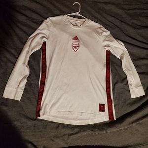 2019 Adidas ARSENAL White Long Sleeve Tshirt. Size Men's Medium.